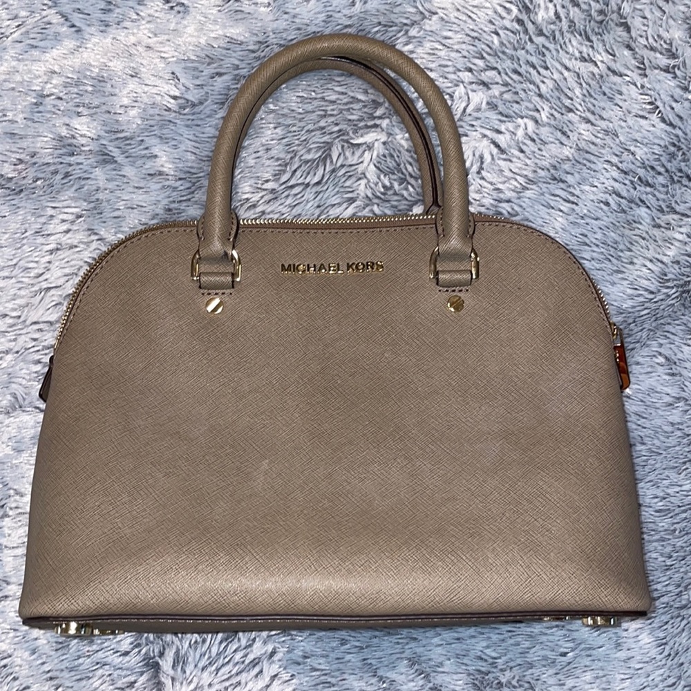 Michael kors satchel